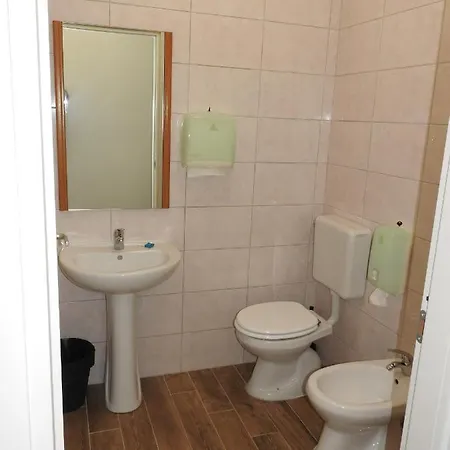 Hotel Il Cenacolo Hh