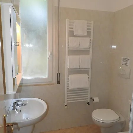 Il Cenacolo Hh Hotel