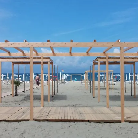 Il Cenacolo Hh *